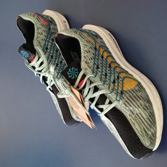 Nike Other - Nike running shoes size 9 no box